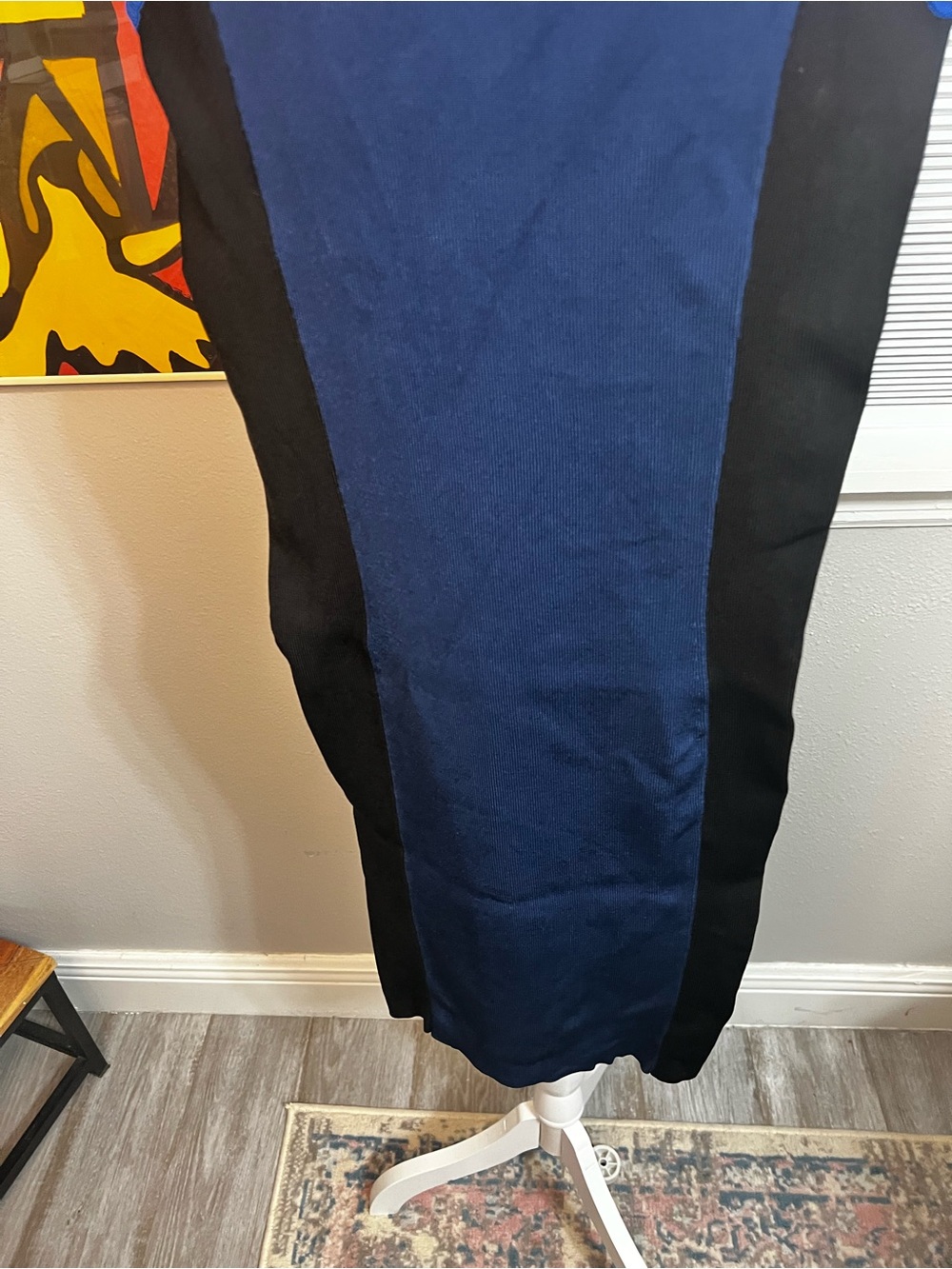 Halston Heritage Colorblock Bodycon
Bandage Blue And Black Medium - Picture 4 of 15